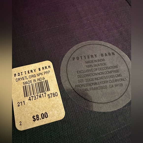 PB 100% Silk Tablecloth 70"x108" & 14 Napkins - Picture 8 of 14